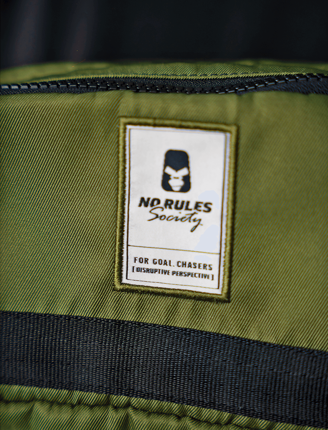CANGURO CRUZADO VERDE MILITAR